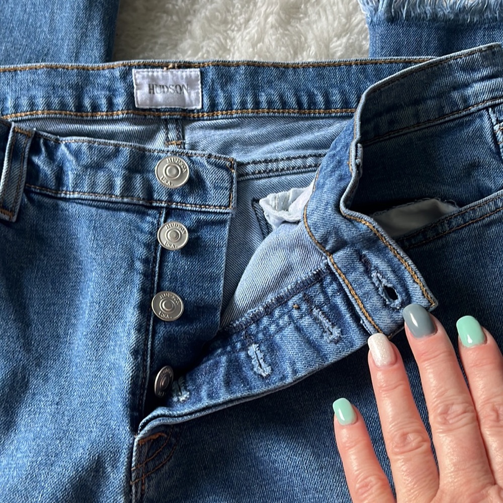 Hudson Riley Luxe Crop Relaxed Straight Raw Hem Button Fly Distressed Jeans 32 - Picture 15 of 15